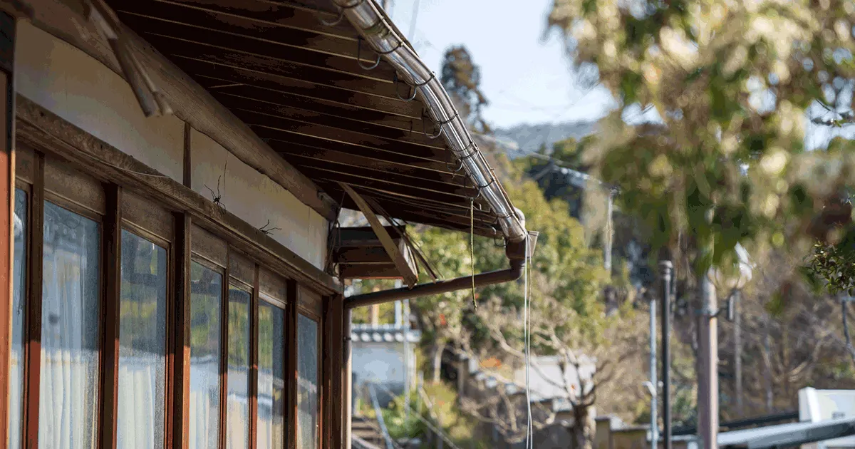 空き家を相続したら読むべき！税制や特例から売却・放棄まで徹底解説